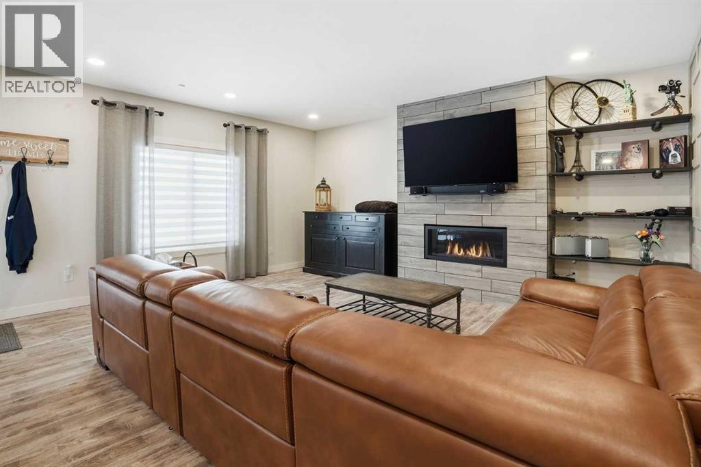 111 Crestridge View Sw, Calgary, Alberta  T3B 1G8 - Photo 20 - A2293597