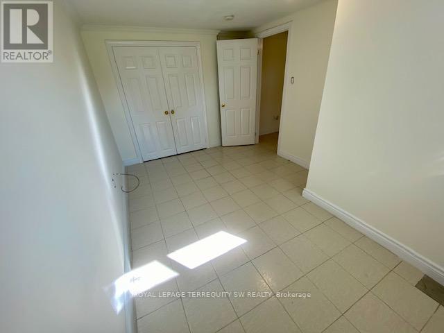 35 Euphrasia Drive, Toronto, Ontario  M6B 3V8 - Photo 30 - W12986952