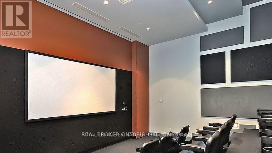 1101 - 185 Legion Road N, Toronto, Ontario  M8Y 0A1 - Photo 11 - W12986962