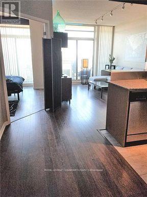 1101 - 185 Legion Road N, Toronto, Ontario  M8Y 0A1 - Photo 21 - W12986962