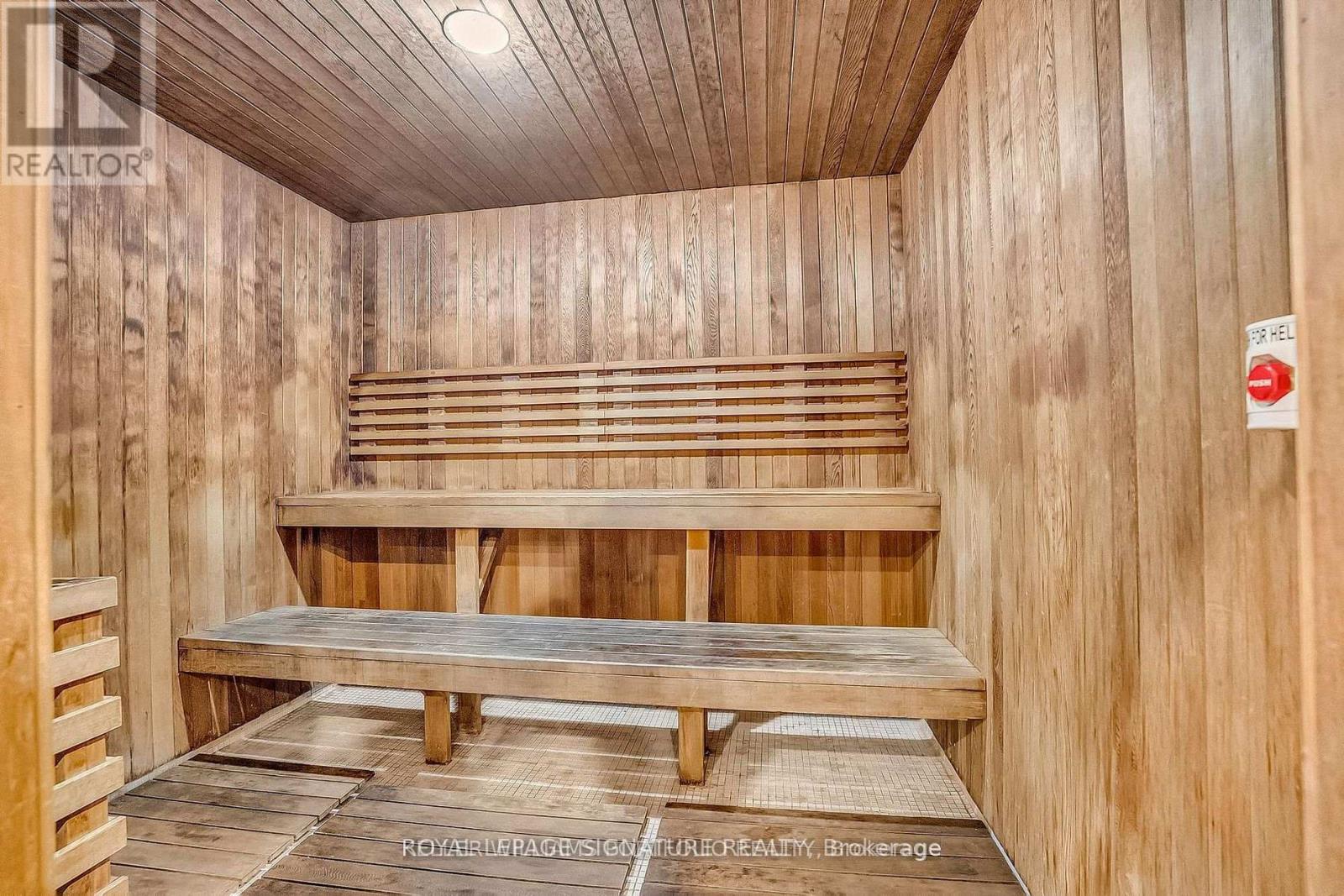 1101 - 185 Legion Road N, Toronto, Ontario  M8Y 0A1 - Photo 5 - W12986962