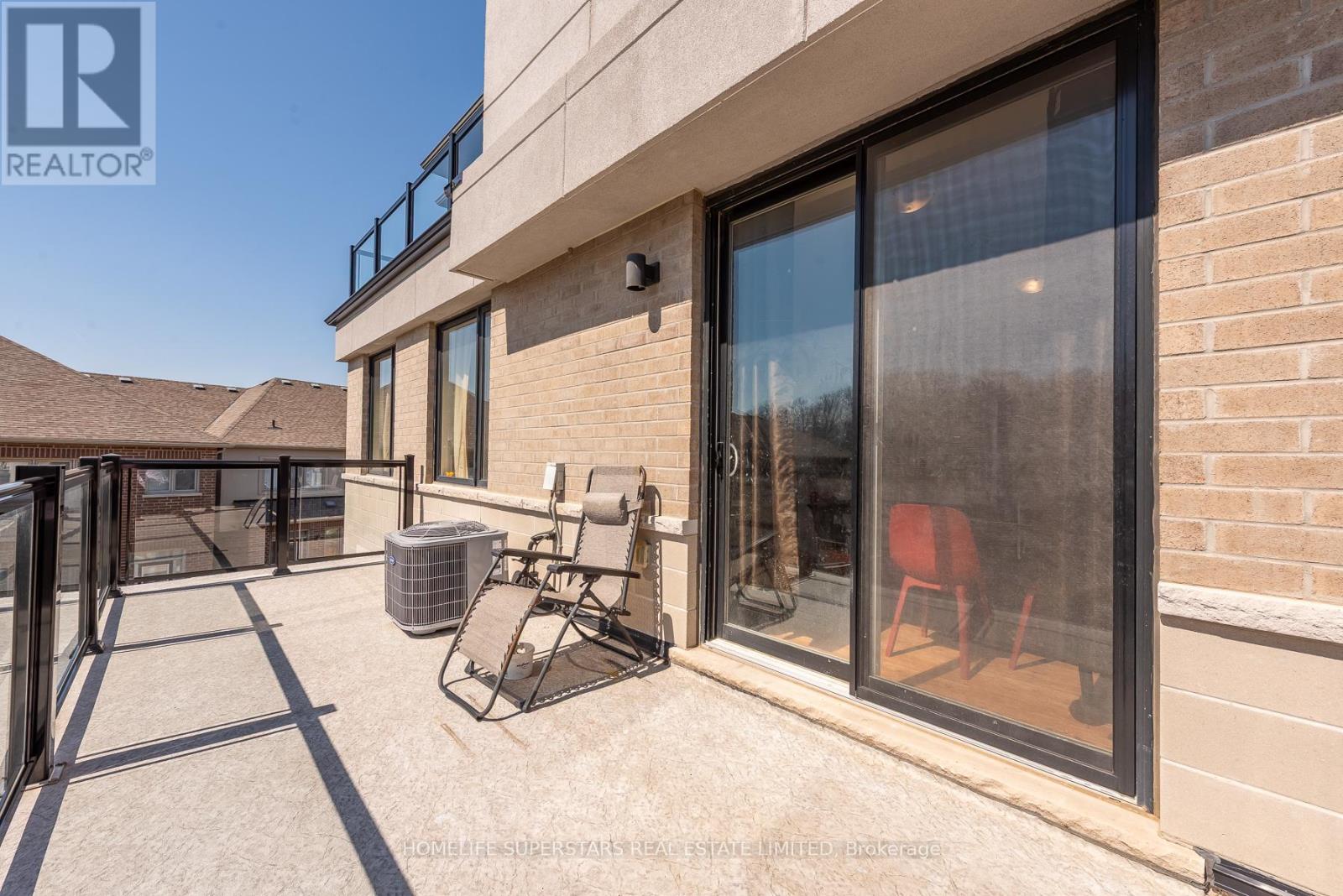 3 - 10 Knotsberry Circle, Brampton, Ontario  L6Y 6G1 - Photo 45 - W12986964