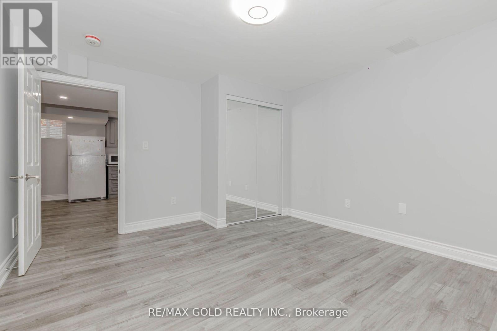 Basement - 71 Pertosa Drive, Brampton, Ontario  L6X 4W7 - Photo 17 - W12986970