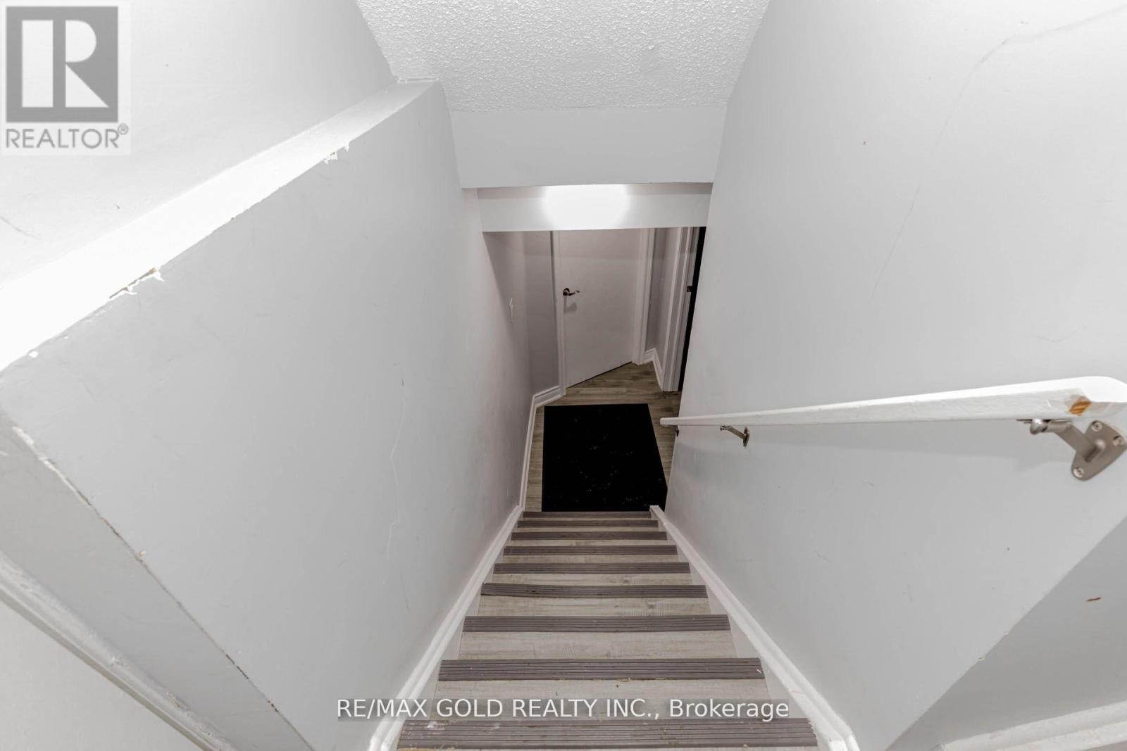 Basement - 71 Pertosa Drive, Brampton, Ontario  L6X 4W7 - Photo 6 - W12986970