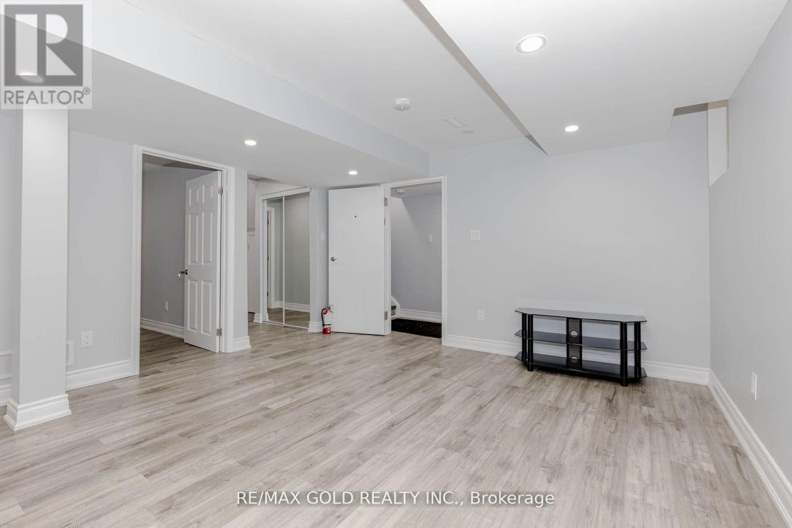 Basement - 71 Pertosa Drive, Brampton, Ontario  L6X 4W7 - Photo 9 - W12986970