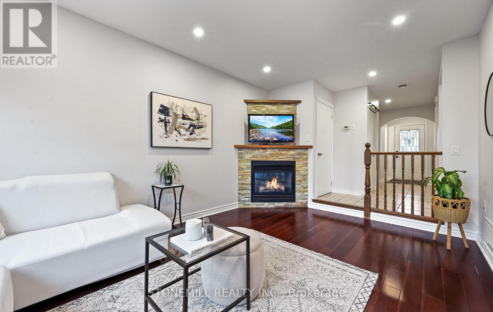 140 Mcmeeken Drive, Cambridge, Ontario  N3C 4E7 - Photo 8 - X12984996