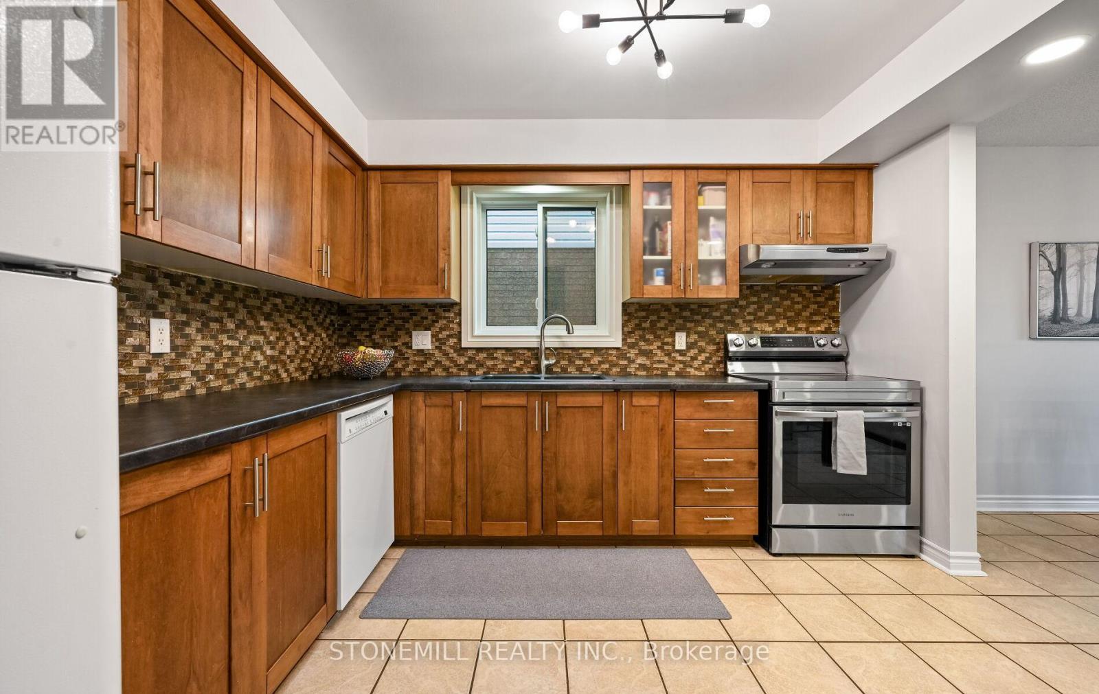 140 Mcmeeken Drive, Cambridge, Ontario  N3C 4E7 - Photo 15 - X12984996