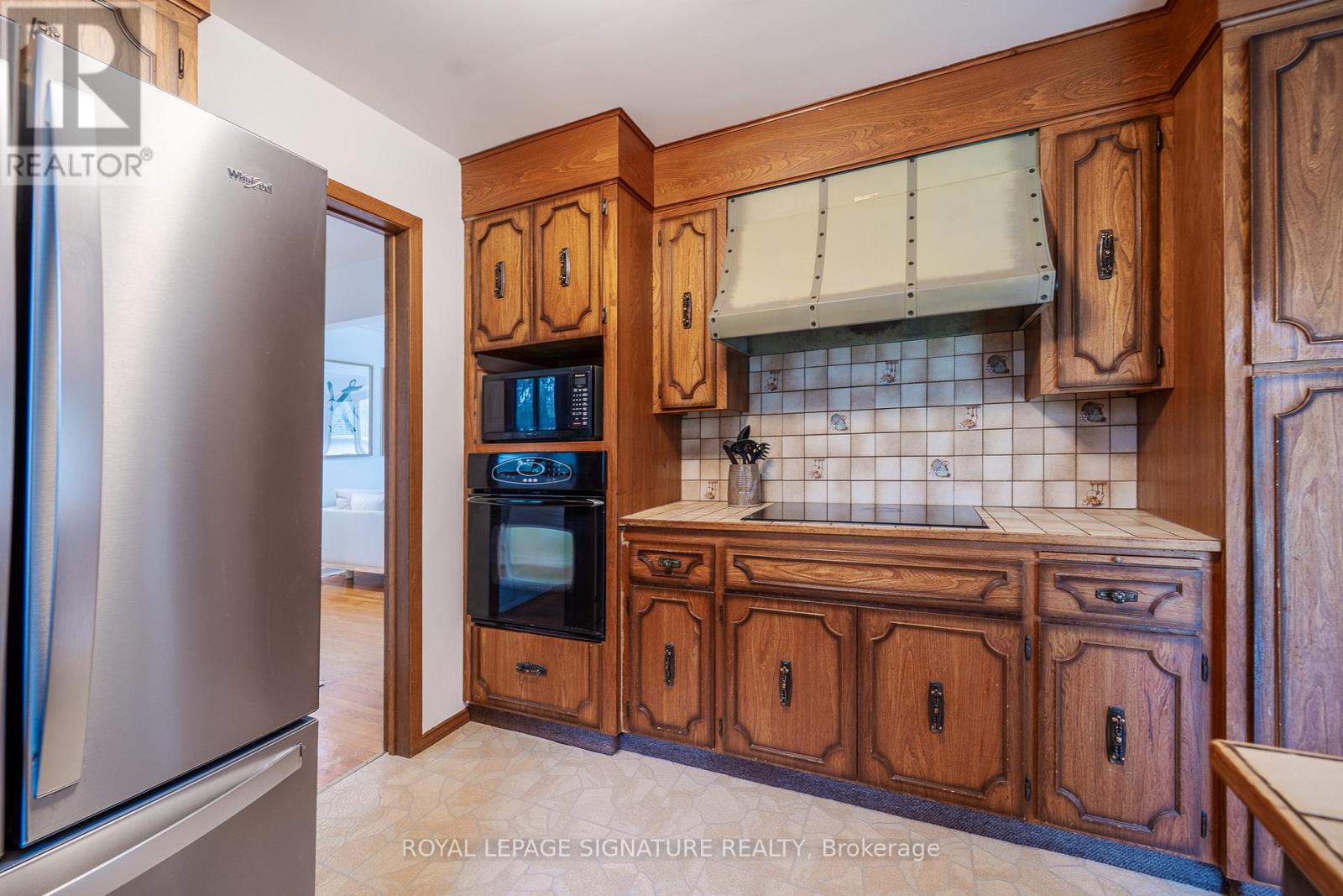 27 Sunset Drive, Woolwich, Ontario  N0B 2V0 - Photo 15 - X12965290