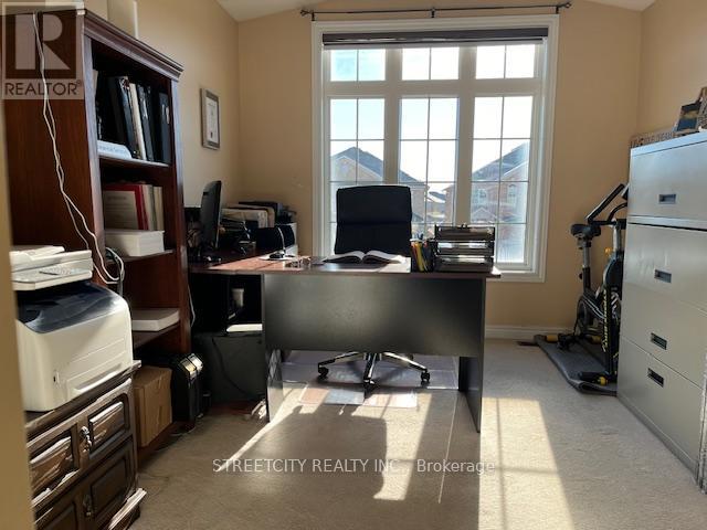 Main - 7369 Saint Barbara Boulevard, Mississauga, Ontario  L5W 0C3 - Photo 10 - W12987048