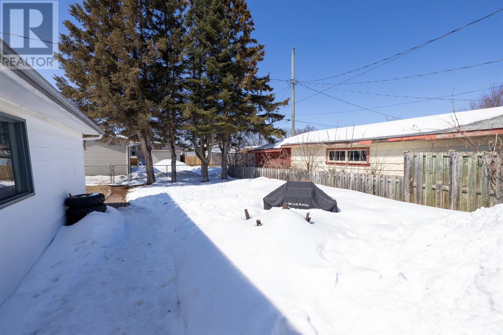 1329 Euclid Ave, Thunder Bay, Ontario  P7E 2W5 - Photo 28 - TB2600644