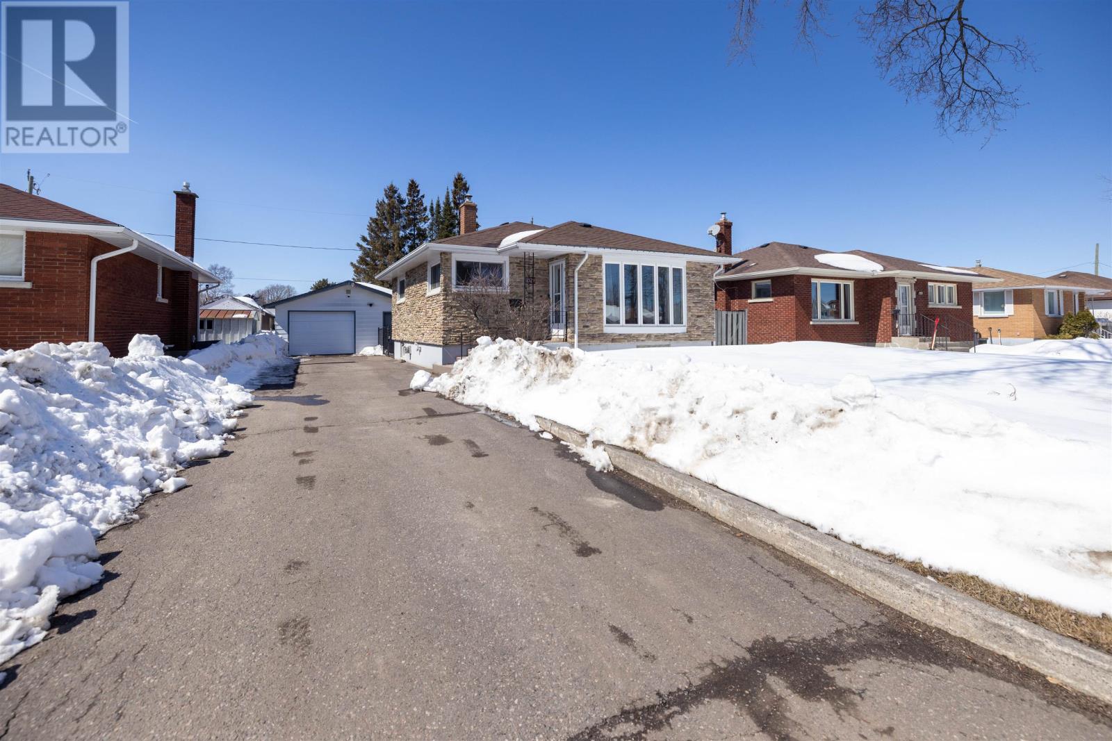 1329 Euclid Ave, Thunder Bay, Ontario  P7E 2W5 - Photo 36 - TB2600644