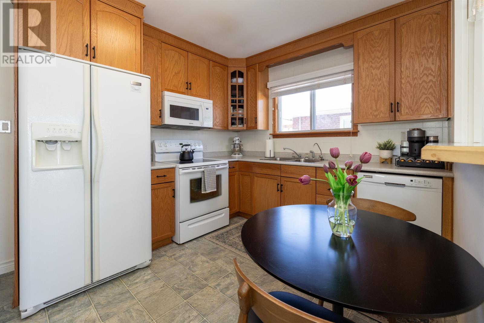 1329 Euclid Ave, Thunder Bay, Ontario  P7E 2W5 - Photo 5 - TB2600644