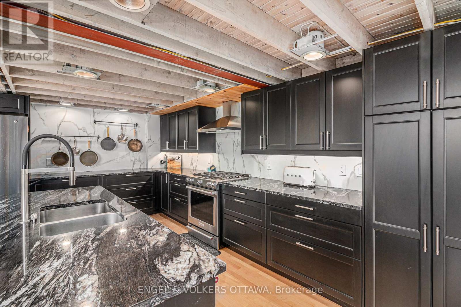 203 - 24 Springfield Road, Ottawa, Ontario K1M 1C9 - Photo 19 - X12986990