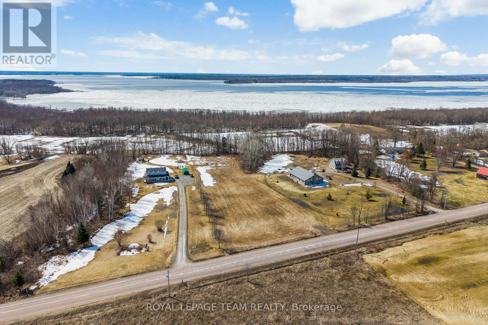 1857 Westmeath Road, Whitewater Region, Ontario  K0J 2L0 - Photo 2 - X12987088