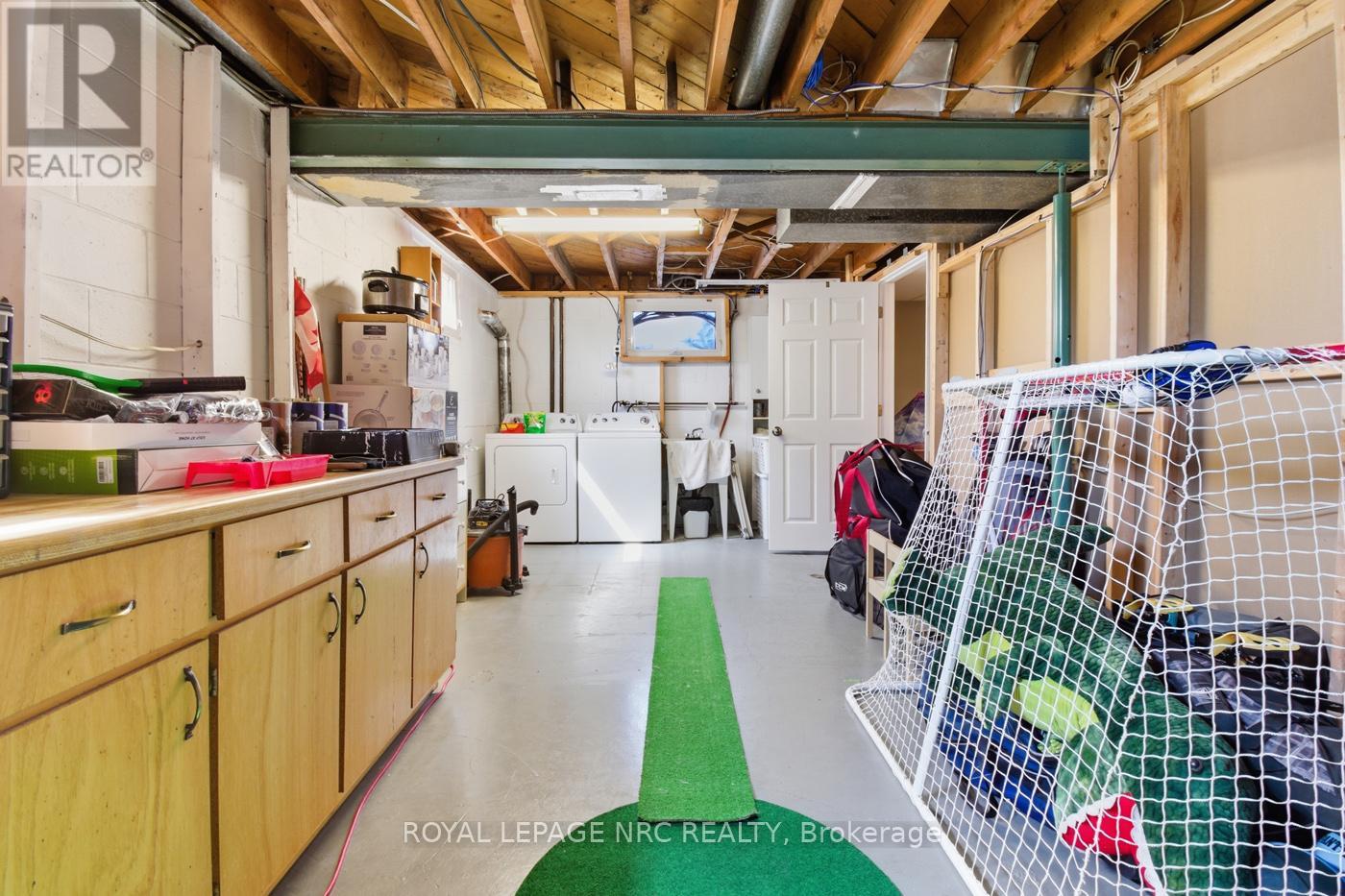 9 Greenhill Drive, Thorold, Ontario  L2V 1W4 - Photo 33 - X12987086