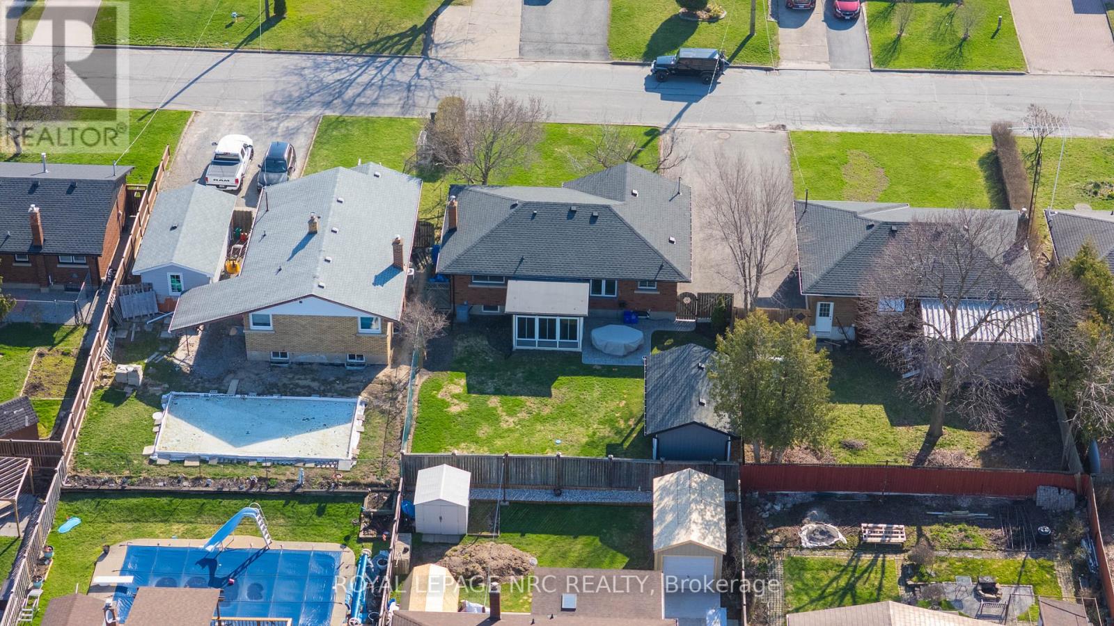 9 Greenhill Drive, Thorold, Ontario  L2V 1W4 - Photo 40 - X12987086