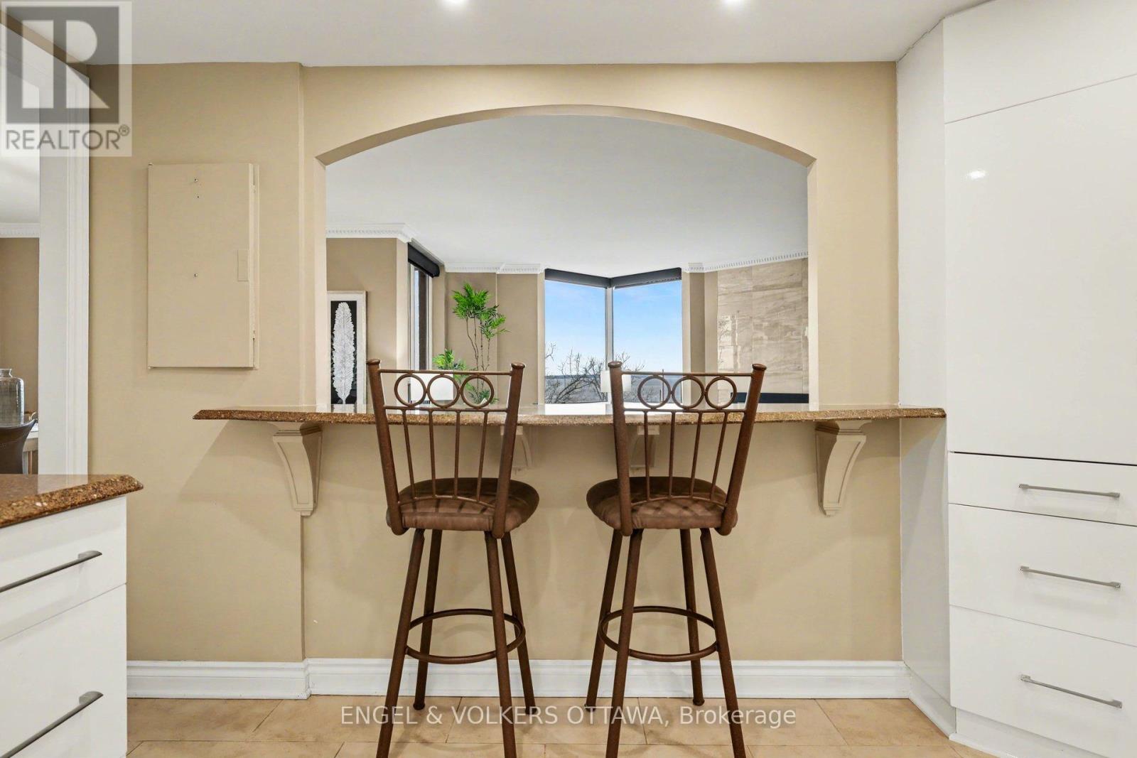 805 - 3105 Carling Avenue, Ottawa, Ontario  K2H 5A6 - Photo 12 - X12981920