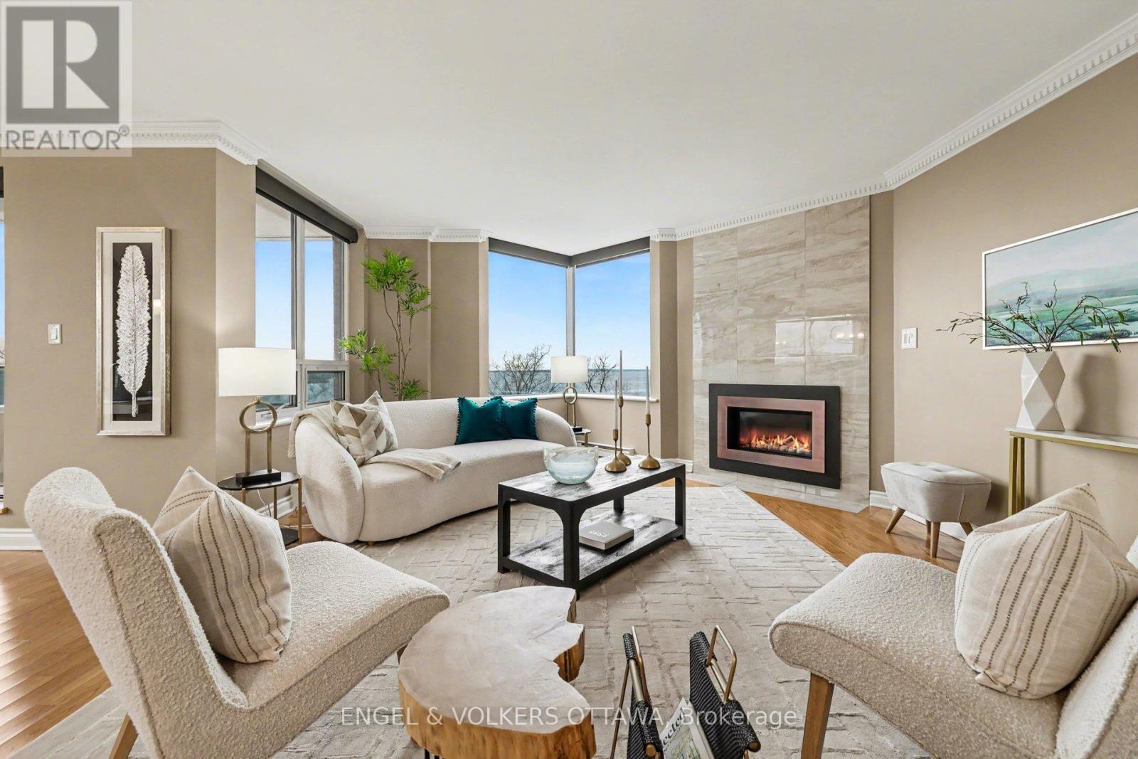 805 - 3105 Carling Avenue, Ottawa, Ontario  K2H 5A6 - Photo 4 - X12981920