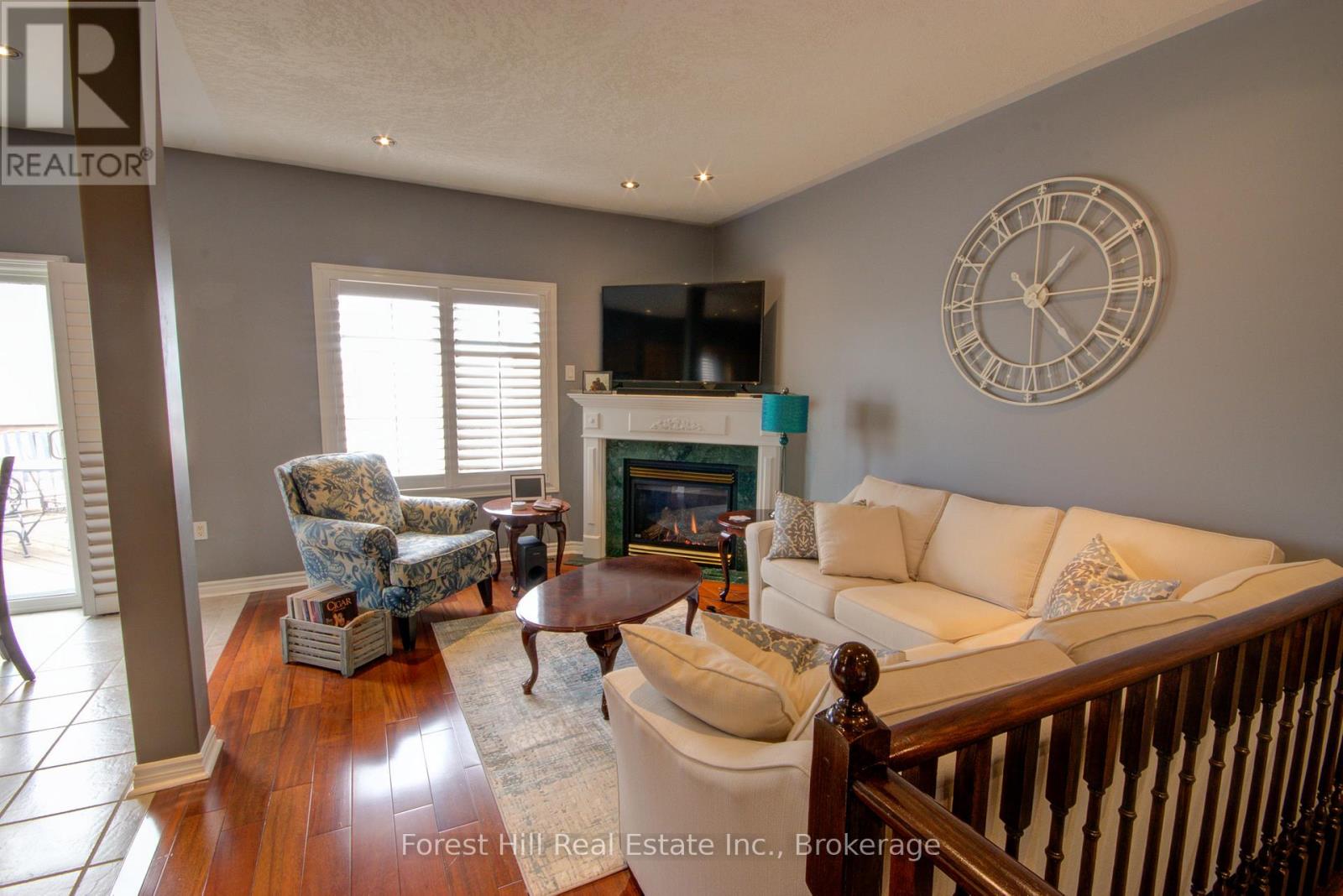 68 Silver Trail S, Barrie, Ontario  L4N 3P2 - Photo 12 - S12987058