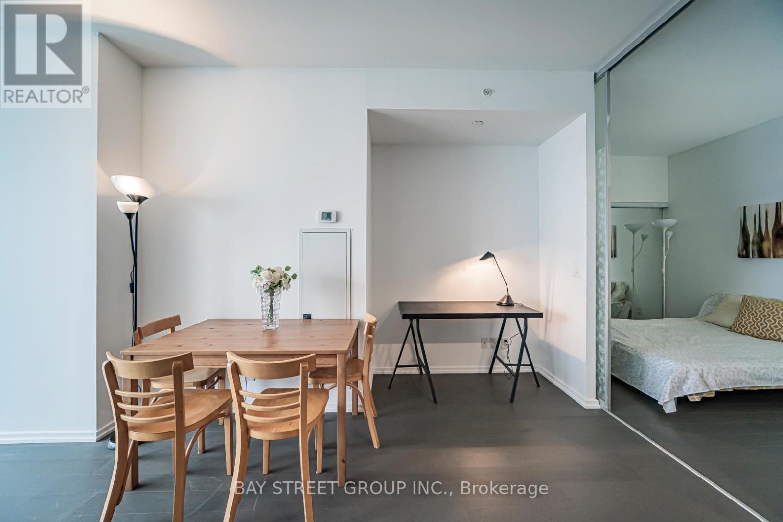 3217 - 70 Temperance Street, Toronto, Ontario  M5H 0B1 - Photo 9 - C12986992