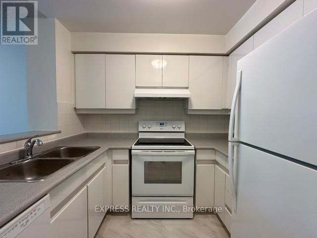 207 - 942 YONGE STREET, Toronto, Ontario