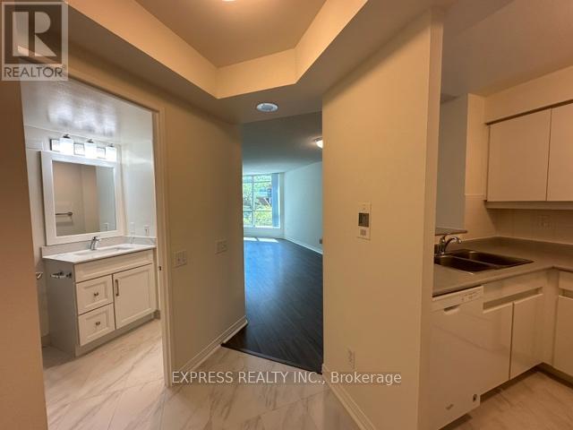 207 - 942 Yonge Street, Toronto, Ontario  M4W 3S8 - Photo 5 - C12987040