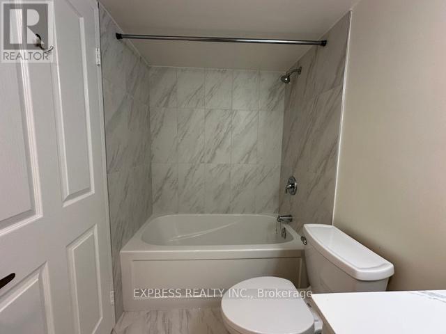 207 - 942 Yonge Street, Toronto, Ontario  M4W 3S8 - Photo 6 - C12987040