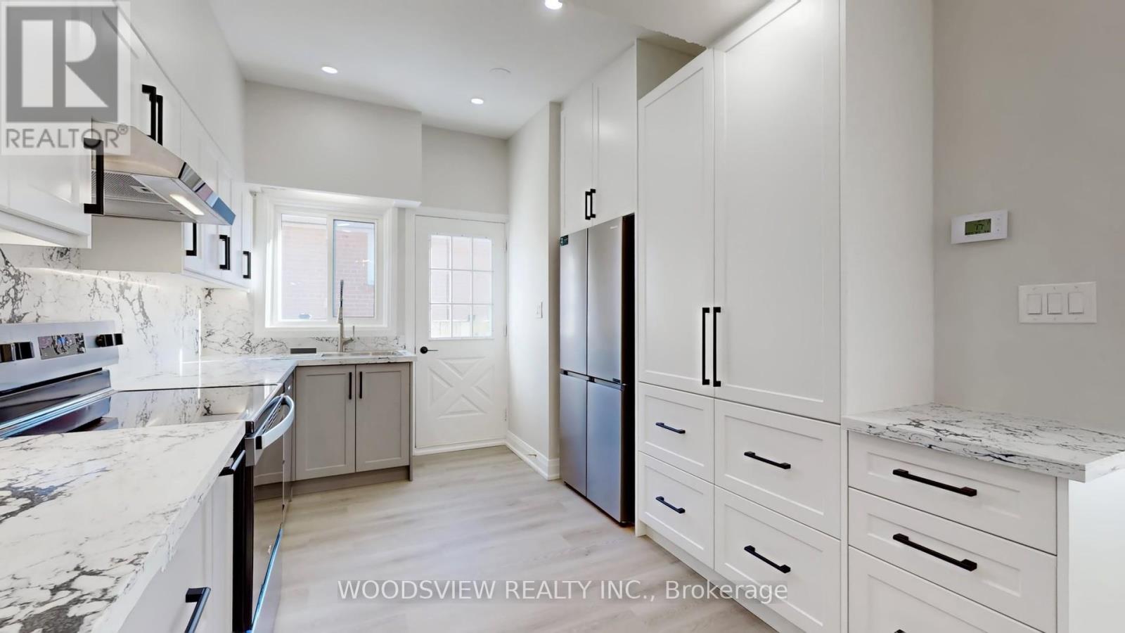 MAIN - 56 NIANTIC CRESCENT, Toronto, Ontario