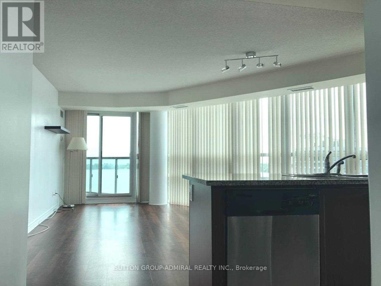 2811 - 19 Grand Trunk Crescent S, Toronto, Ontario  M5J 3A3 - Photo 4 - C12987094