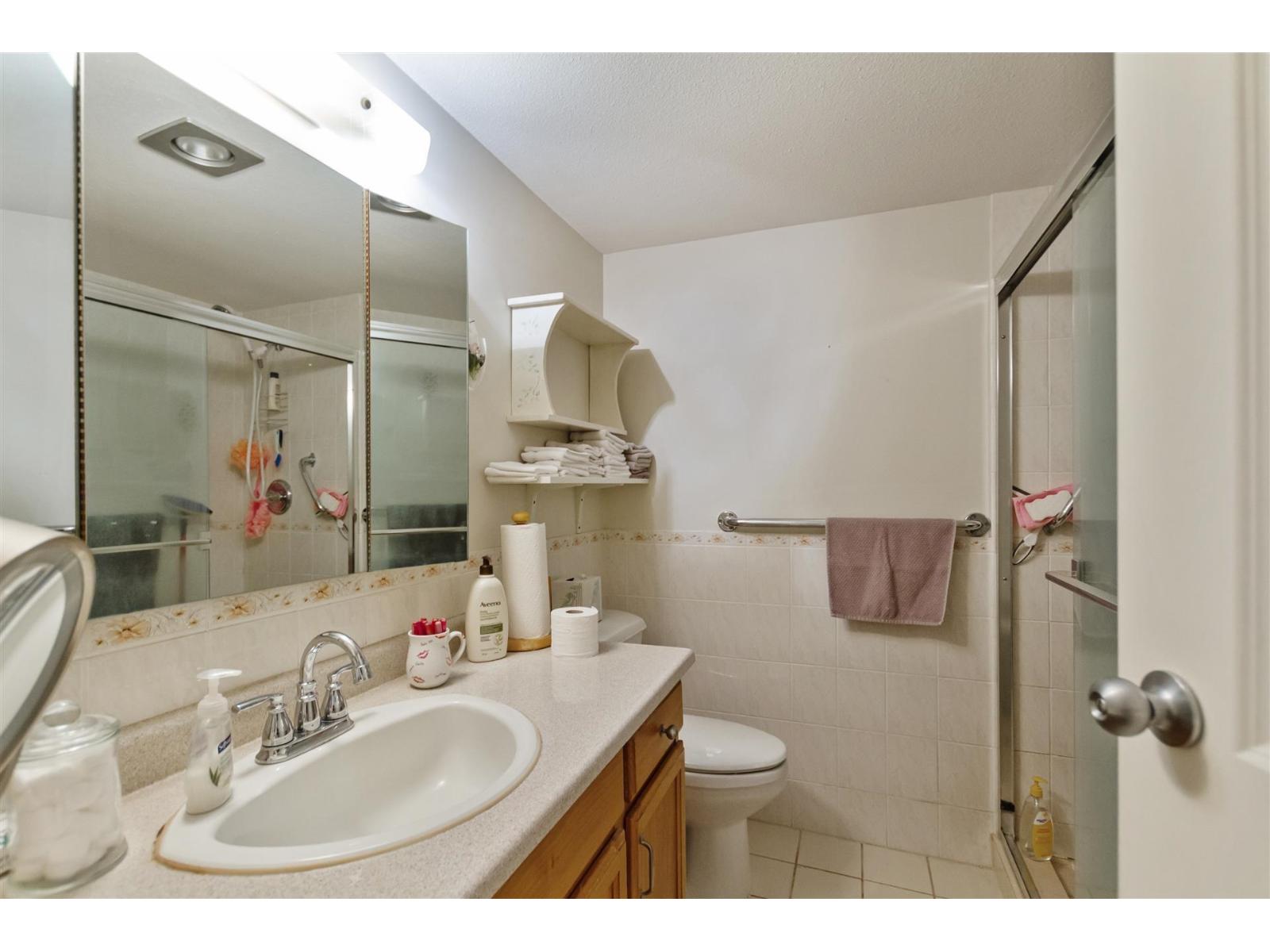 621 31955 Old Yale Road, Abbotsford, British Columbia  V2T 4N1 - Photo 15 - R3109833