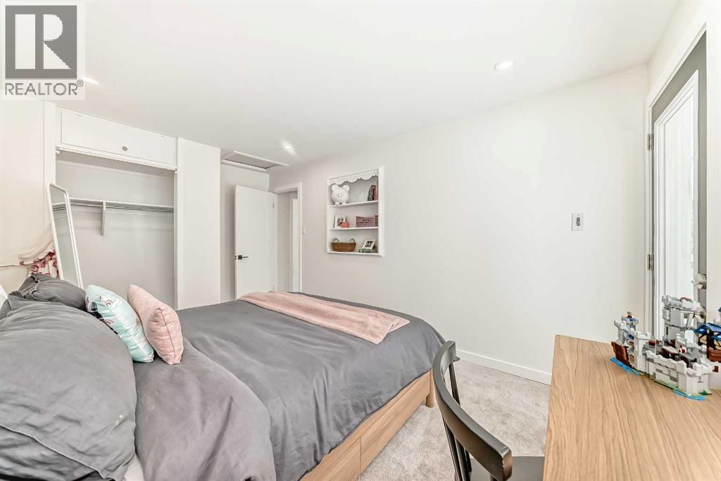 9611 Palisan Place Sw, Calgary, Alberta  T2V 3T1 - Photo 39 - A2291998