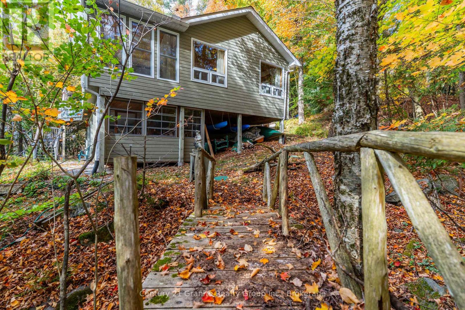 1058 Kipps Lane, Dysart Et Al, Ontario  K0M 1S0 - Photo 15 - X12987020