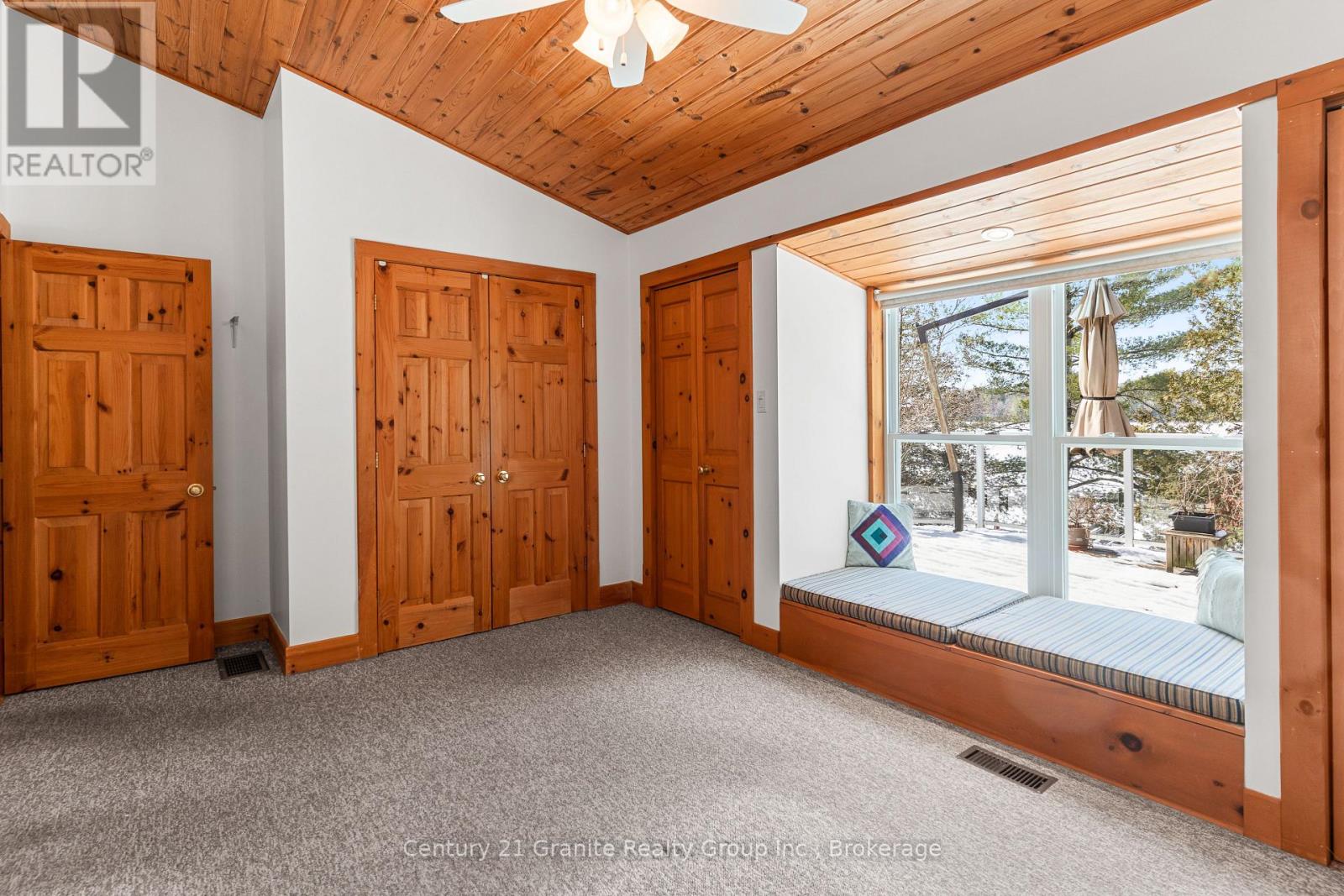 1058 Kipps Lane, Dysart Et Al, Ontario  K0M 1S0 - Photo 29 - X12987020