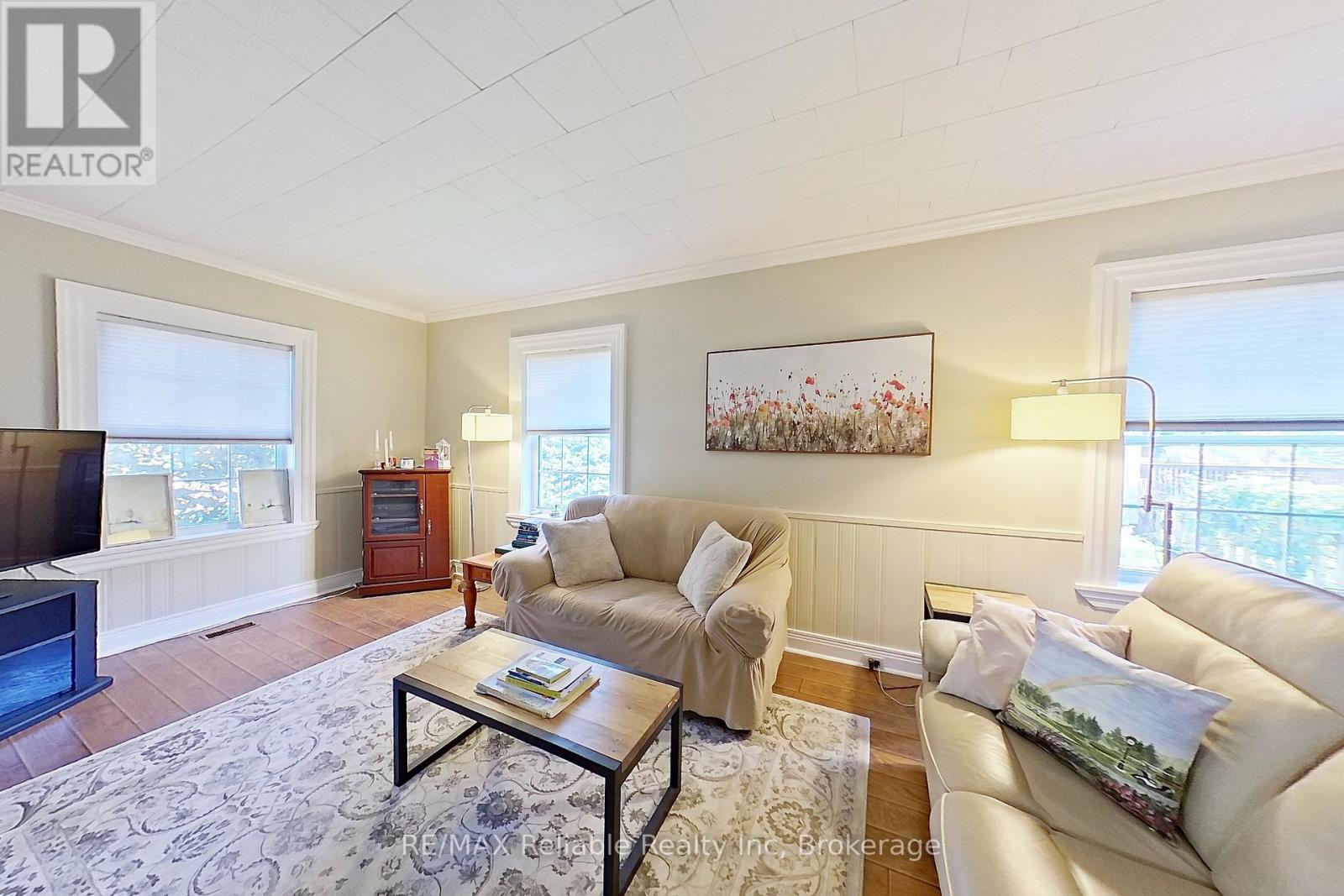 91 King Street, Bluewater, Ontario  N0M 1X0 - Photo 21 - X12987030