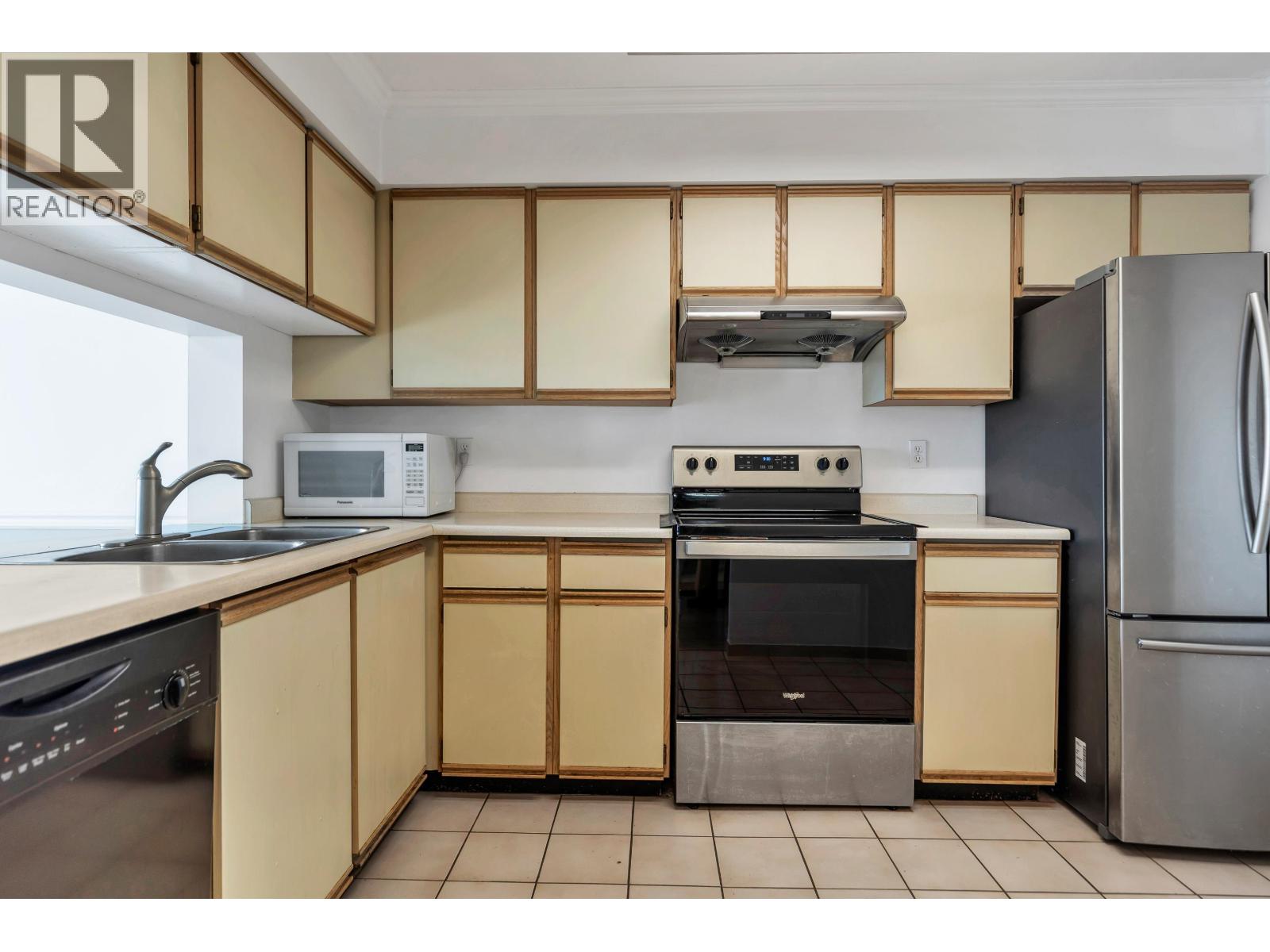 1401 6070 Mcmurray Avenue, Burnaby, British Columbia  V5H 4J3 - Photo 19 - R3107195