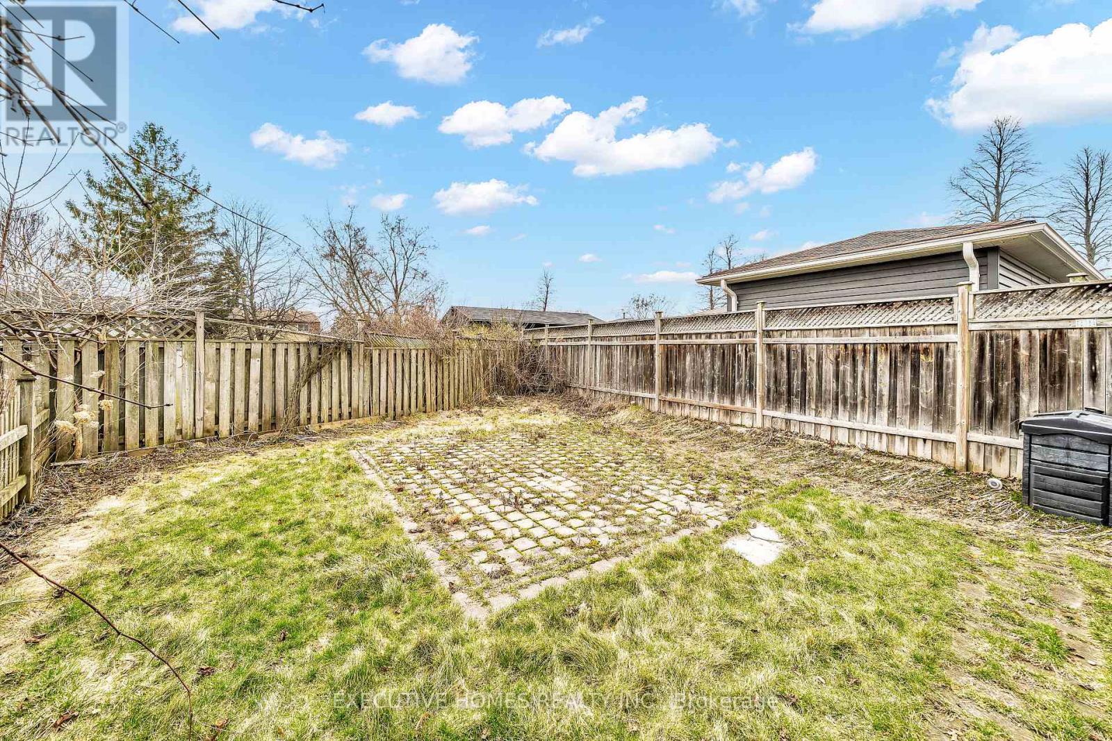 318 Rondeau Court, Oshawa, Ontario  L1J 6N4 - Photo 48 - E12983306