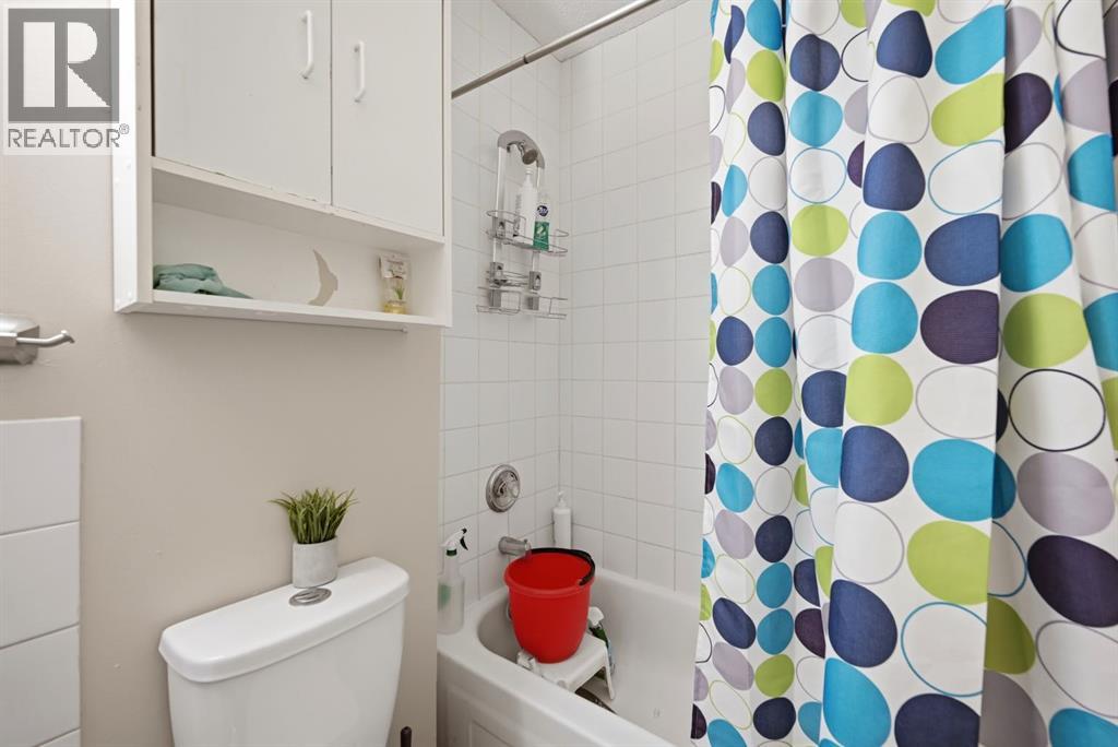 10205 Hidden Valley Drive Nw, Calgary, Alberta  T3A 5B6 - Photo 44 - A2296474