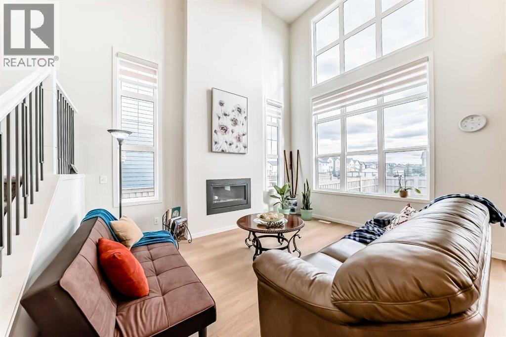 Property Listing: 332 Magnolia Crescent Se, Calgary, Alberta