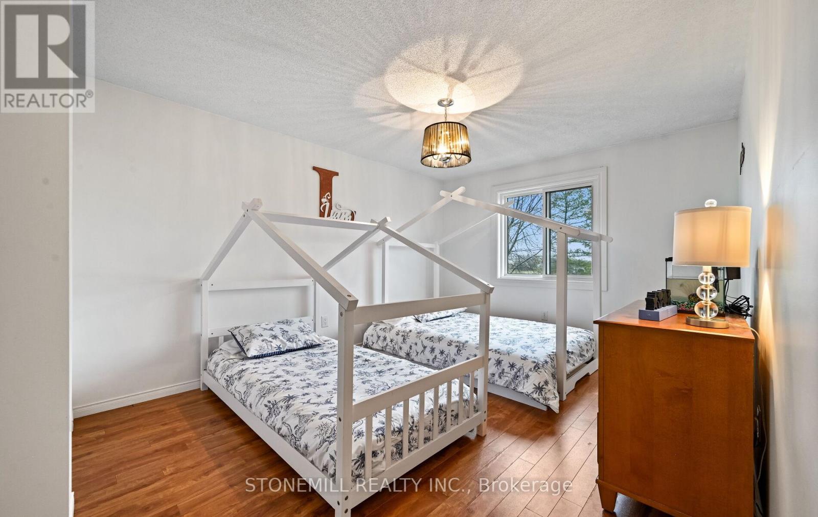 140 Mcmeeken Drive, Cambridge, Ontario  N3C 4E7 - Photo 25 - X12984996