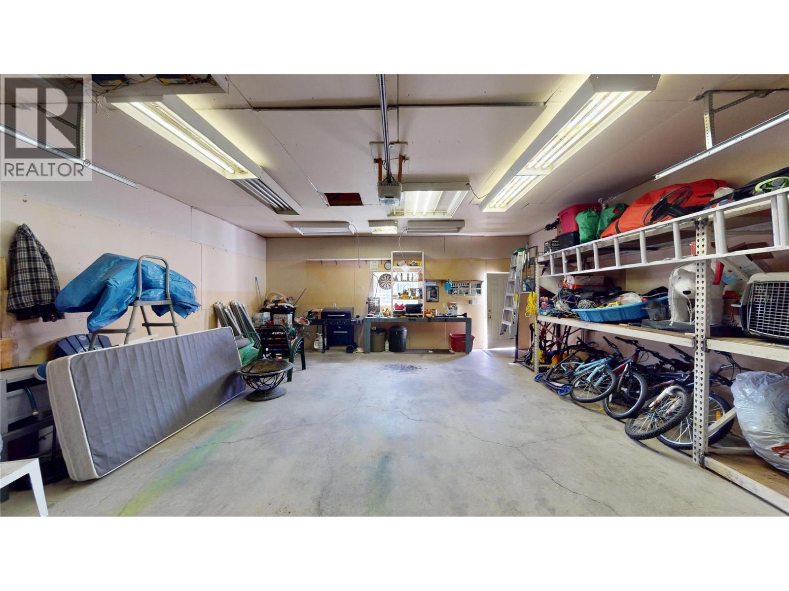 504 10th Street S, Cranbrook, British Columbia  V1C 1S4 - Photo 38 - 10381915