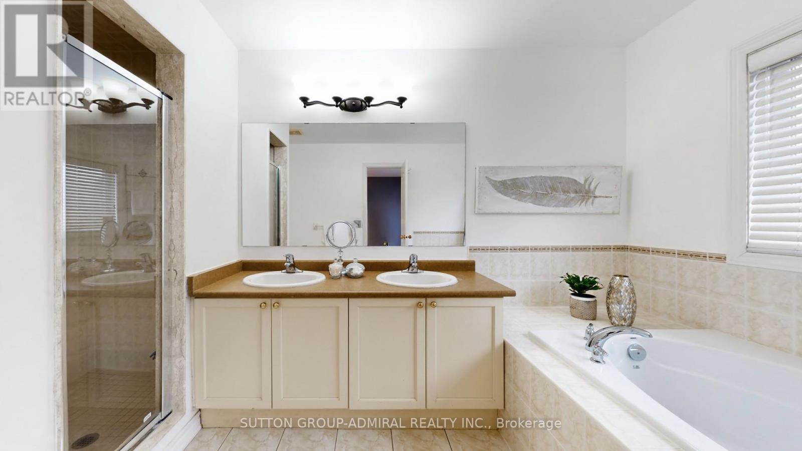 36 Helen Street, Vaughan, Ontario  L4L 3S3 - Photo 20 - N12986998