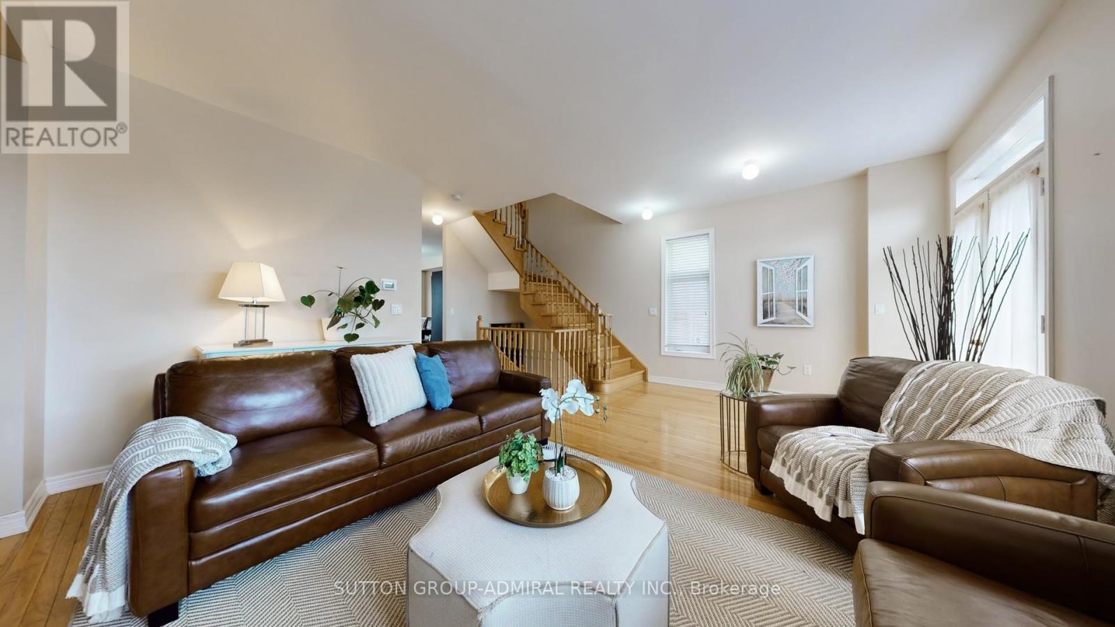 36 Helen Street, Vaughan, Ontario  L4L 3S3 - Photo 8 - N12986998