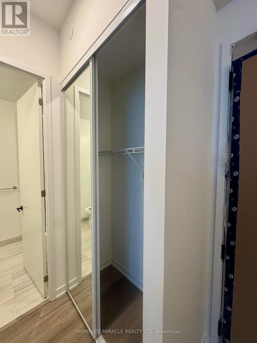 1611 - 225 Commerce Street, Vaughan, Ontario L4K 5C3 - Photo 33 - N12987070