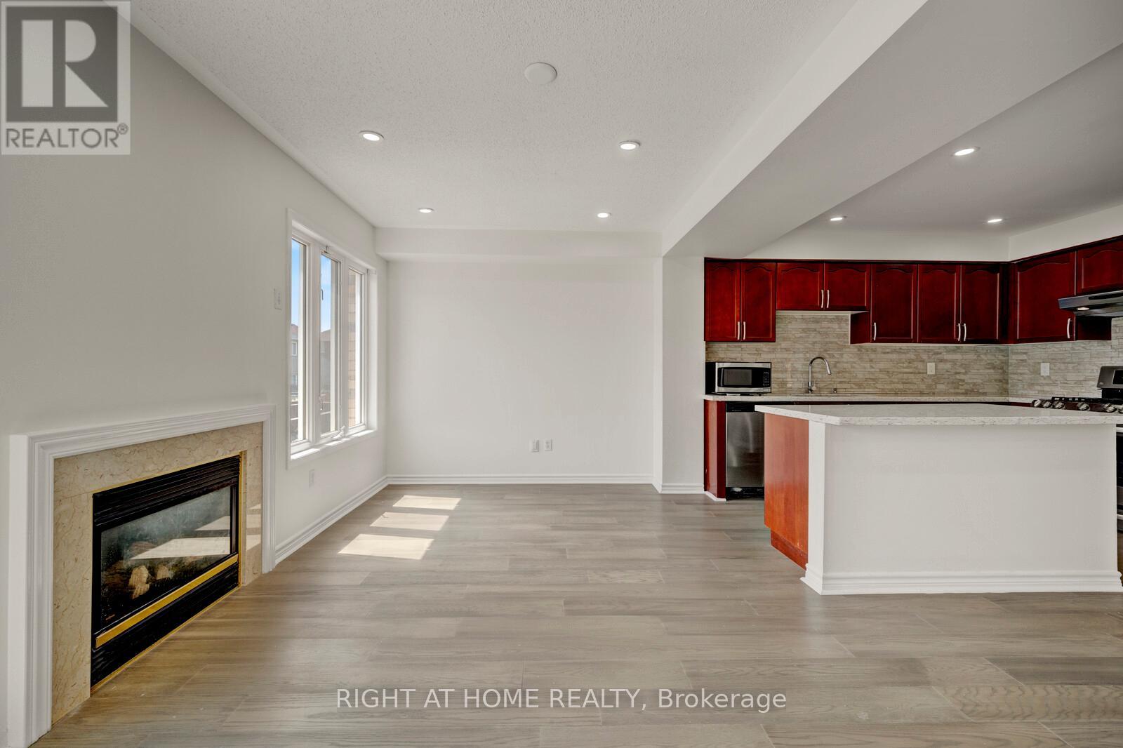 53 Feather Reed Way, Brampton, Ontario  L6R 2Z7 - Photo 13 - W12987014