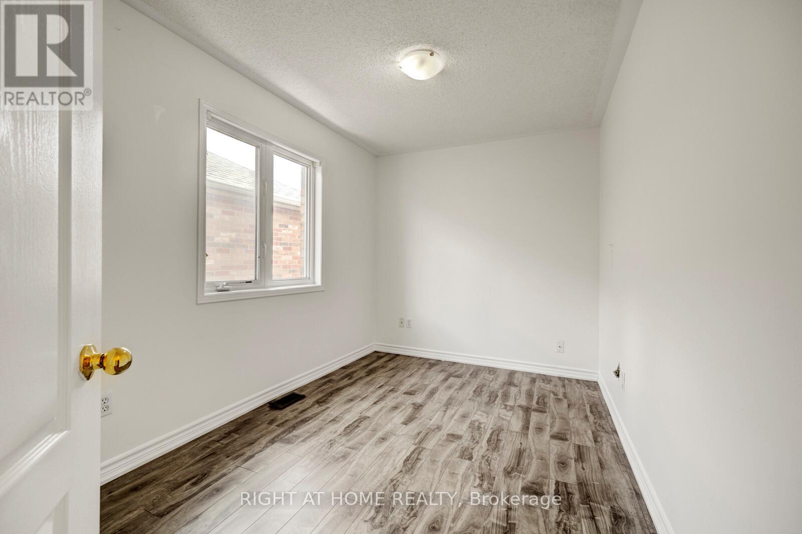 53 Feather Reed Way, Brampton, Ontario  L6R 2Z7 - Photo 26 - W12987014