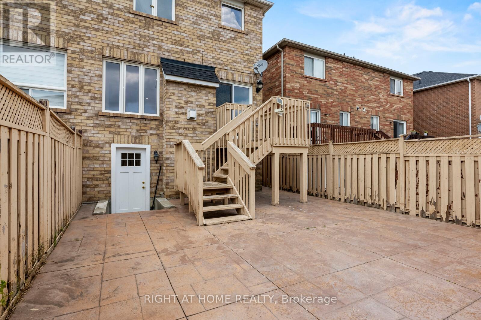 53 Feather Reed Way, Brampton, Ontario  L6R 2Z7 - Photo 29 - W12987014