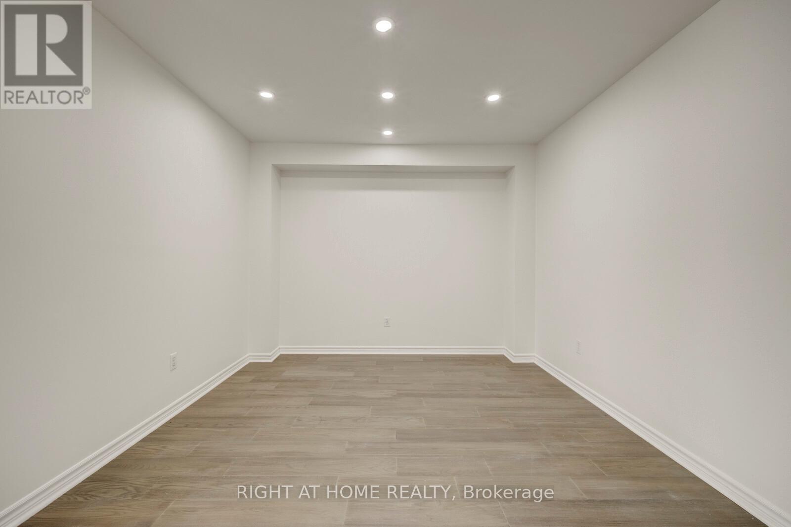 53 Feather Reed Way, Brampton, Ontario  L6R 2Z7 - Photo 6 - W12987014