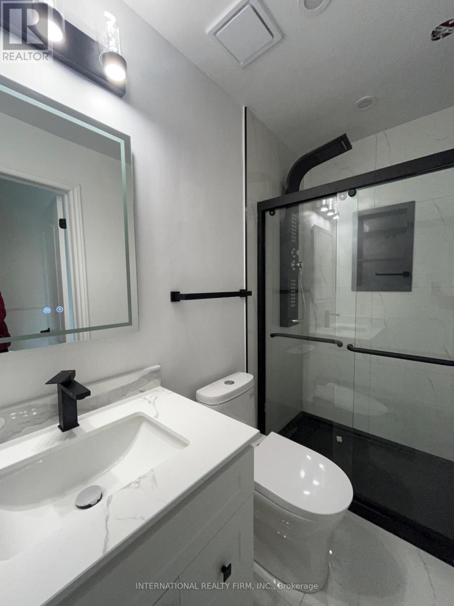 Second Floor - 6 English Street, Brampton, Ontario  L6X 1L4 - Photo 17 - W12987024