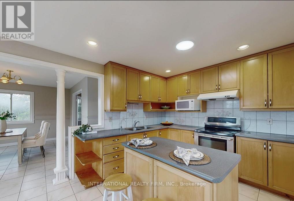 Second Floor - 6 English Street, Brampton, Ontario  L6X 1L4 - Photo 9 - W12987024