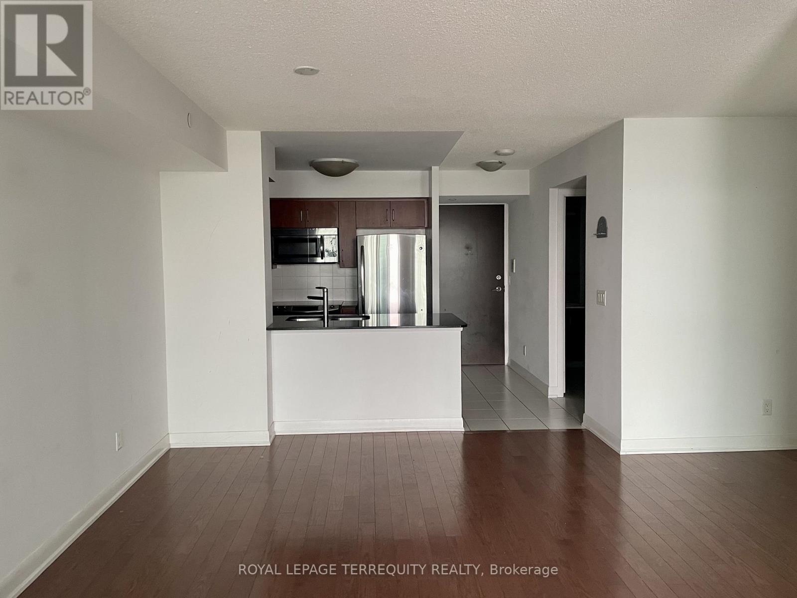 1904 - 205 Sherway Gardens Road, Toronto, Ontario  M9C 0A5 - Photo 11 - W12987044